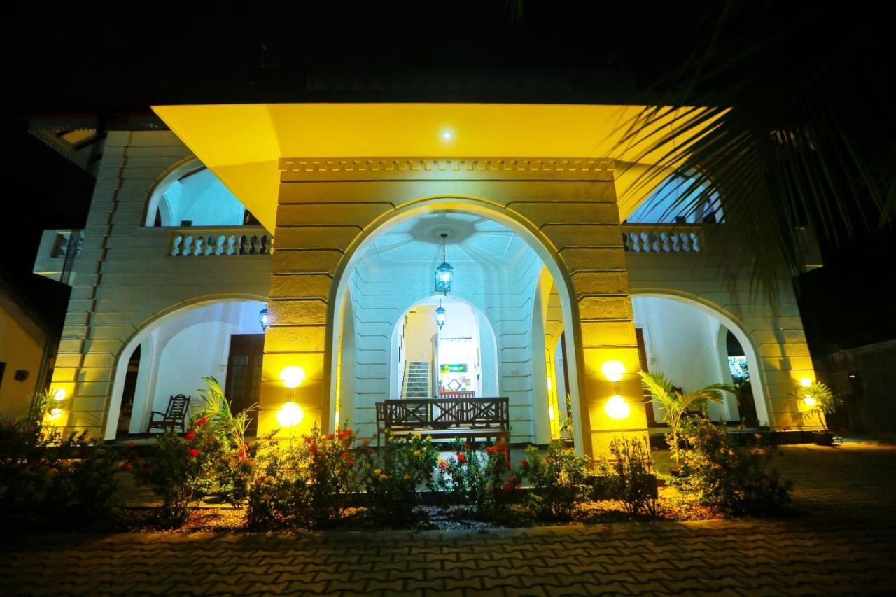 Sri Lankan Villa Elagawagoda Exterior photo