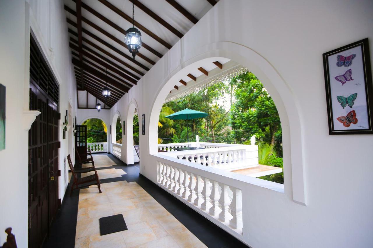 Sri Lankan Villa Elagawagoda Exterior photo